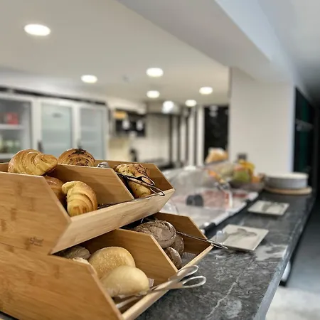 Pensjonat Alma Candida 11 3*